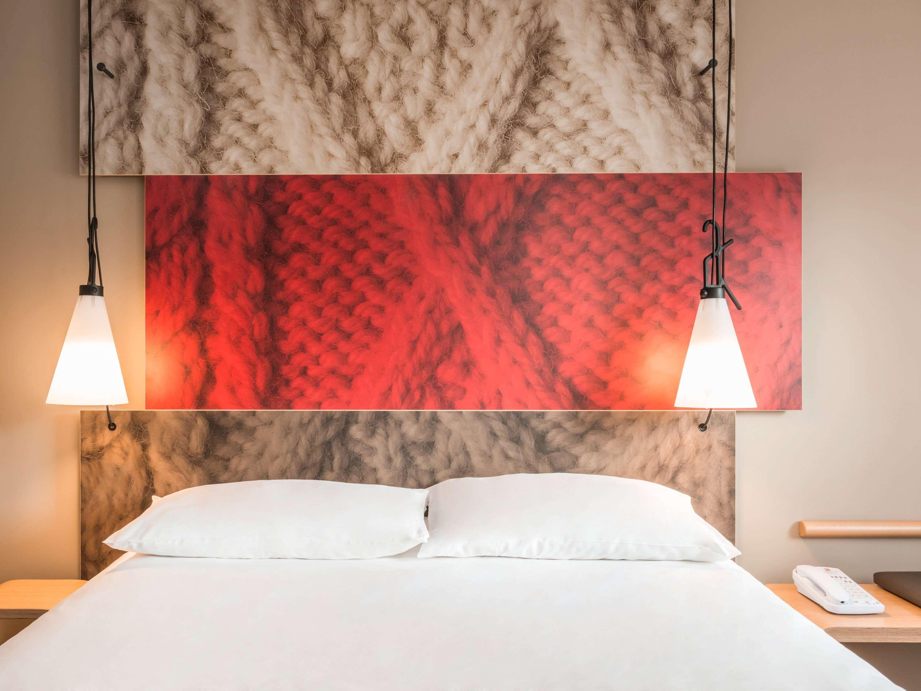 Ibis Paris Bastille Faubourg St Antoine Exterior photo